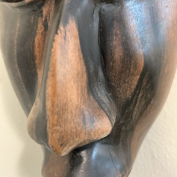 Hand Carved Wooden Senagalese Mask - Picture 7 of 17